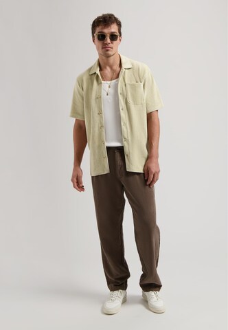 Dstrezzed Regular Fit Hemd 'Fenix' in Beige