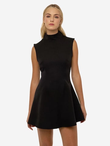Hiccup Dress in Black: front
