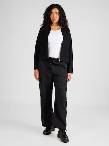 Vero Moda Curve Between-Season Jacket 'CLAILA' in Black