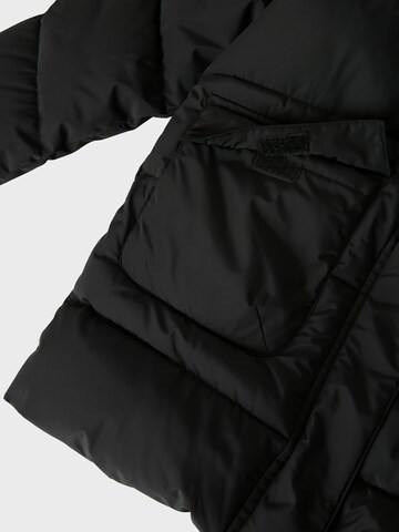 Veste fonctionnelle 'NKFMedow03' NAME IT en noir