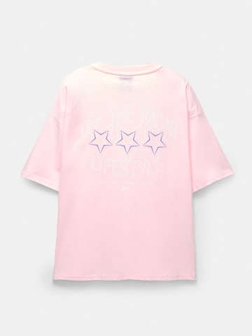 T-Shirt 'STWD OFF THE RADAR' Pull&Bear en rose