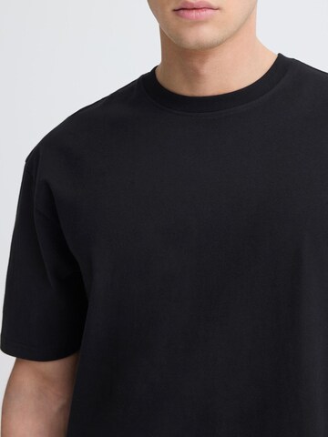 Maglietta ' IDValmon ' di INDICODE JEANS in nero