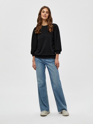 minus Sweatshirt 'Mika' in Zwart