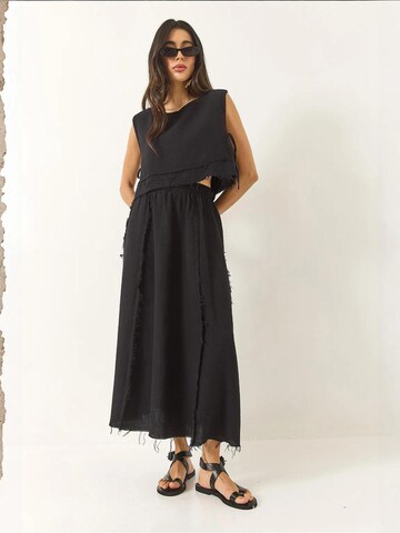 Tailleur di Bianco Lucci in nero
