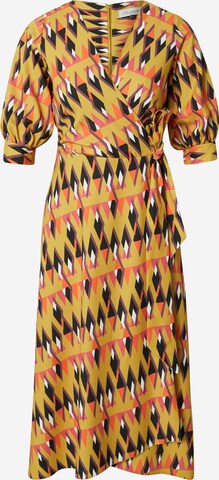 Closet London Dress in Yellow: front