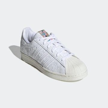 ADIDAS ORIGINALS Platform trainers 'Superstar' in White