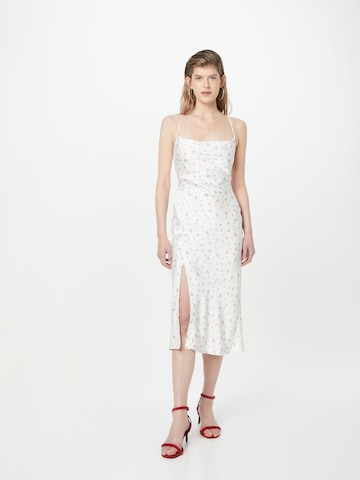NA-KD Καλοκαιρινό φόρεμα σε λευκό: μπροστά