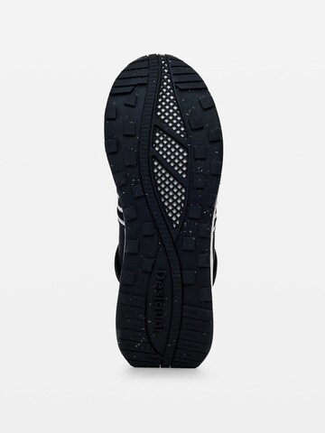 Baskets basses Desigual en noir