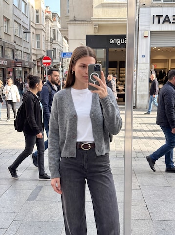 everly® Вязаная кофта в Серый