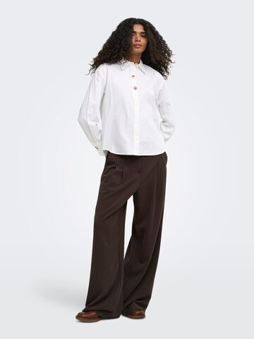 Camicia da donna 'KAYLEN' di ONLY in bianco