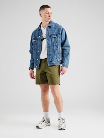 Regular Pantalon chino 'ESSENTIAL' GAP en vert