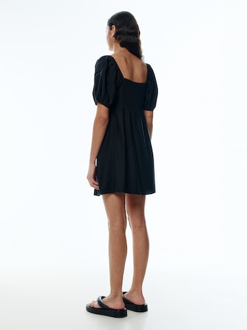 Robe 'Tomke' EDITED en noir