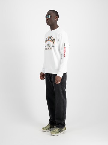 Sweat-shirt ALPHA INDUSTRIES en blanc