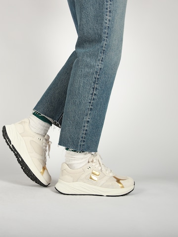 BLACKSTONE Låg sneaker 'Flint Marvel DL275' i beige