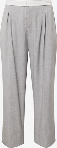 CITA MAASS co-created by ABOUT YOU Wide leg Pleat-Front Pants 'Gemma' in Grey: front