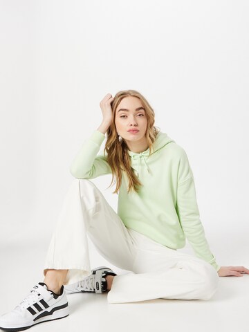 Urban Classics Sweatshirt in Groen