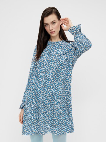 Robe 'Gyra' PIECES en bleu : devant