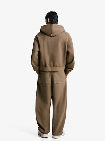 Bershka Collegetakki värissä ruskea