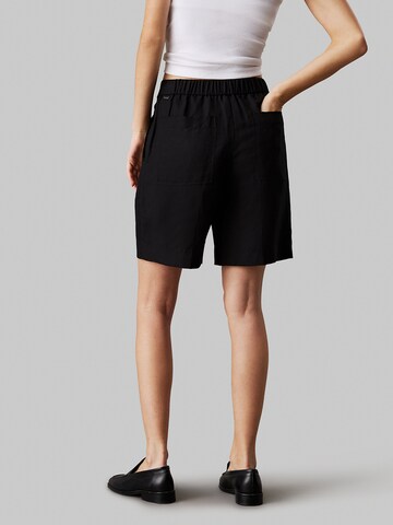 Wide Leg Pantalon à plis Calvin Klein en noir