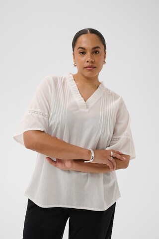 Chemisier 'Valeria' KAFFE CURVE en blanc