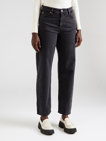 & Other Stories Loosefit Jeans i svart: framsida