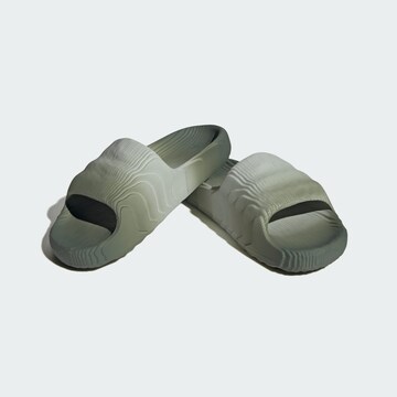 ADIDAS ORIGINALS Pantolette 'Adilette 22' in Grün