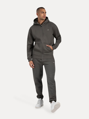 Veste de survêtement Smilodox en gris
