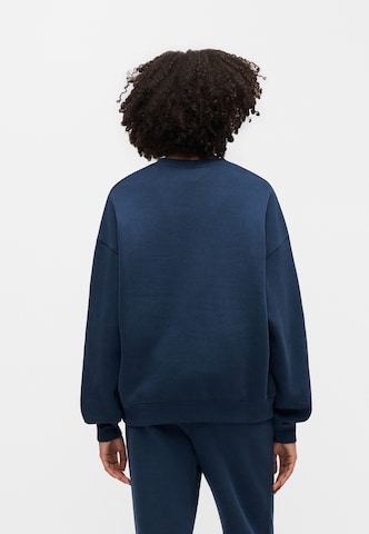 Nike Sportswear Sweatshirt 'Studio' in Blue