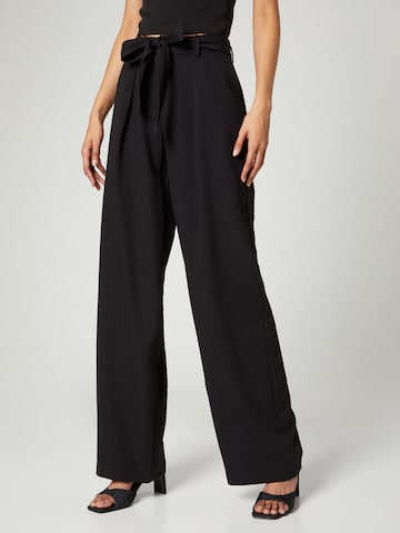 LENI KLUM x ABOUT YOU Loose fit Pleat-Front Pants 'Isa' in Black: front