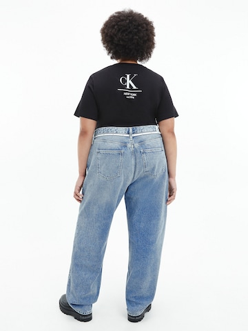Tricou de la Calvin Klein Jeans Curve pe negru