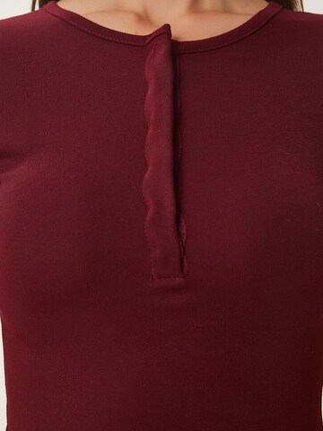 T-shirt Happiness İstanbul en rouge