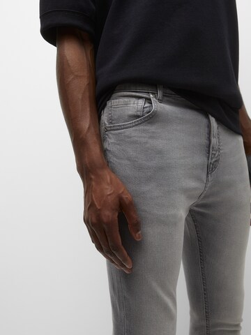 Tapered Jeans di Pull&Bear in grigio