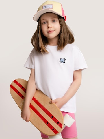 T-Shirt 'Herz' SATURNDAY en blanc : devant