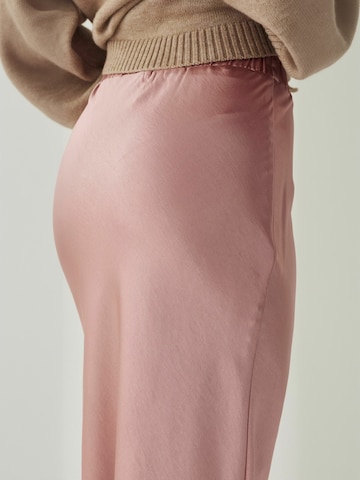 Noella - Falda ' N ' en rosa