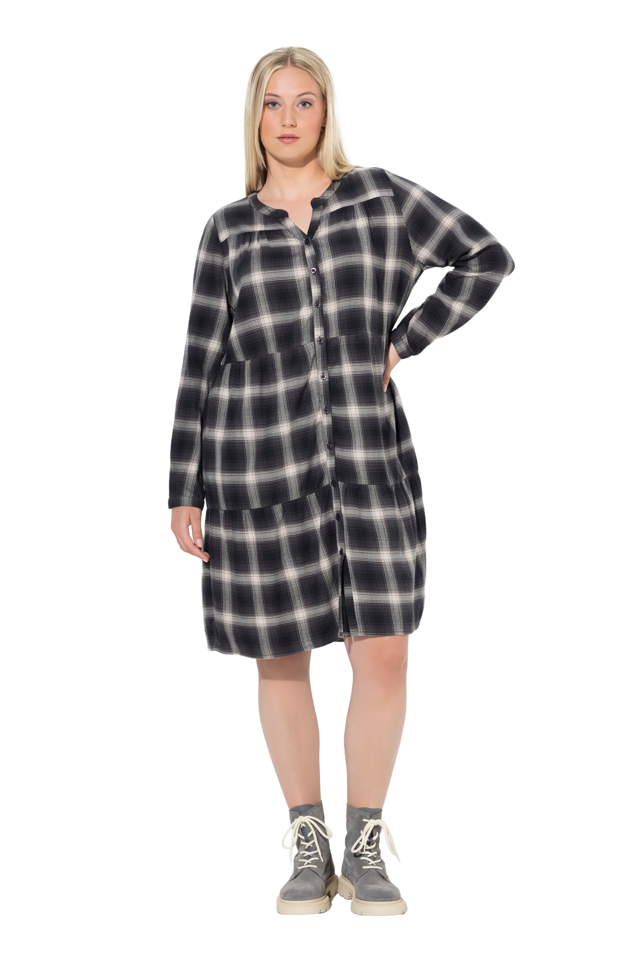 Ulla Popken Dress in Black: front