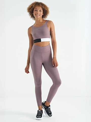 Top sportivo 'Aktive Oberteile' di Tommy Life in colori misti