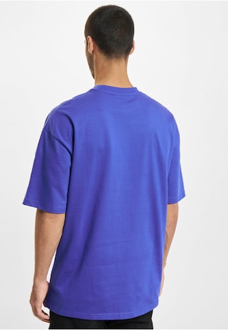 Tricou de la DEF pe albastru