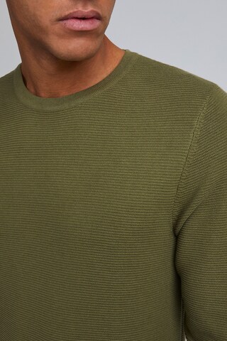 11 Project Sweater 'FRODE' in Green