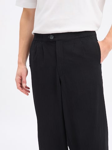 Redefined Rebel Regular Broek in Zwart