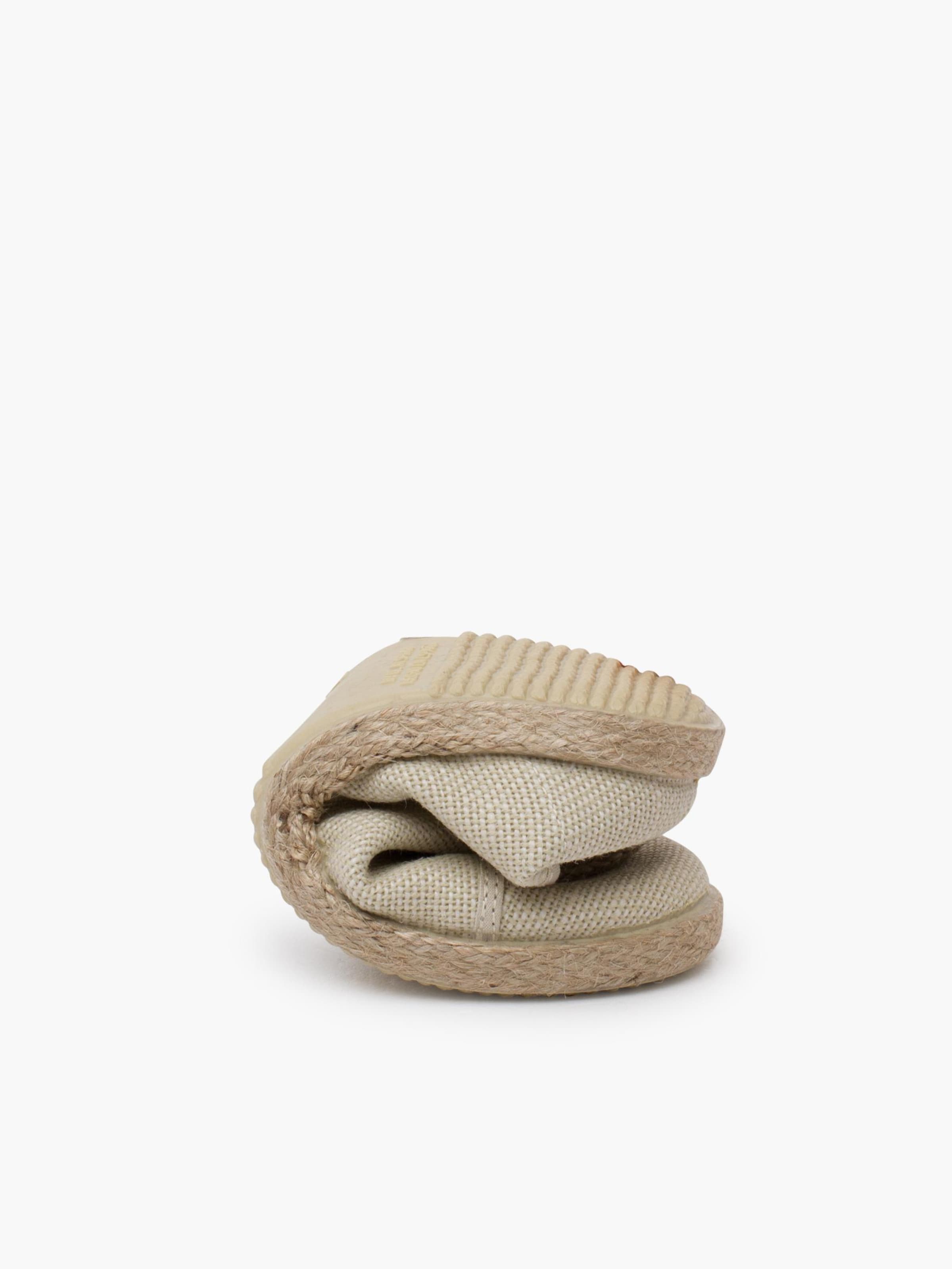 Pisamonas Low shoe in Beige