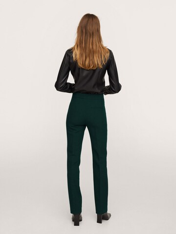 MANGO Normální Kalhoty s puky 'Jess' – zelená