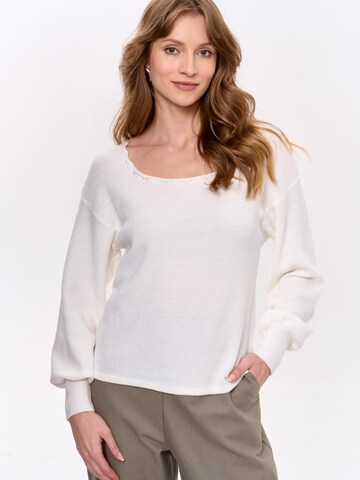 Blue Shadow Sweater in Beige