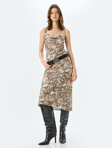 Koton Kleid in Beige