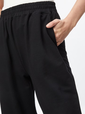 ABOUT YOU Tapered Pants 'Naomi' in Black