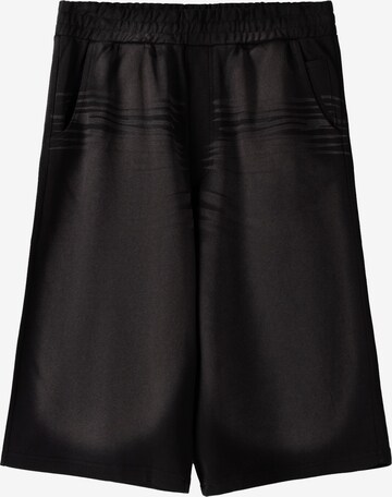 Wide leg Pantaloni de la Bershka pe negru: față