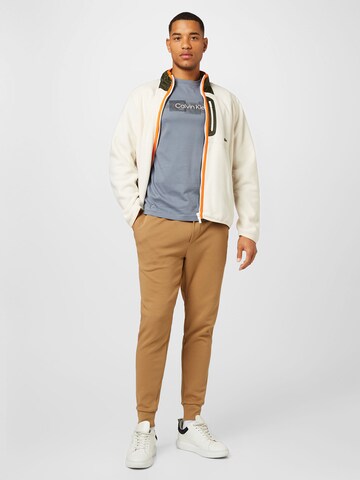 T-Shirt Calvin Klein en gris