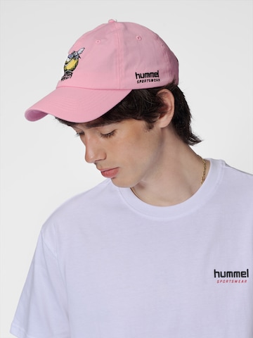 Hummel Hætte 'Wrong Yellow' i pink: forside