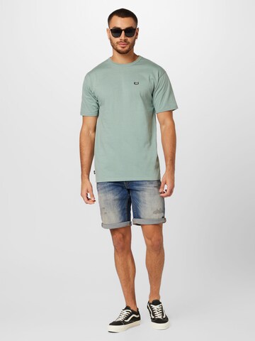 VANS Shirt 'OFF THE WALL' in Green