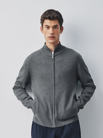 Next - Cárdigan en gris: frente