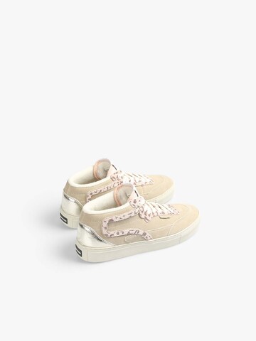 Scalpers Hög sneaker i beige